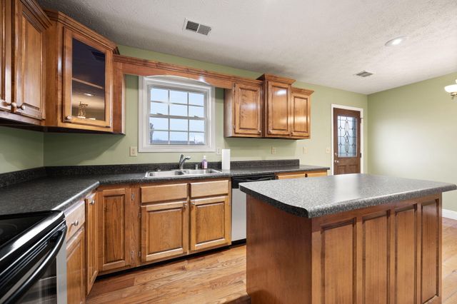 1459 Kit Cowan Road, Somerset, KY 42501