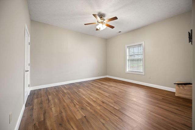 1459 Kit Cowan Road, Somerset, KY 42501