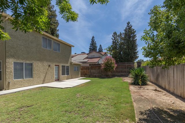 953 E Buckhill Road, Fresno, CA 93720