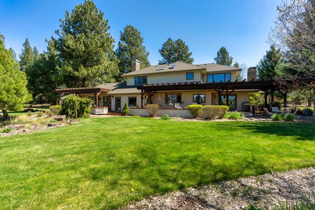 60350 Arnold Market Road, Bend, OR 97702