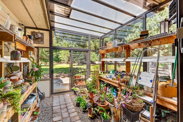 60350 Arnold Market Road, Bend, OR 97702