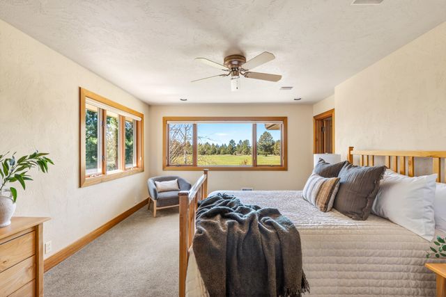 60350 Arnold Market Road, Bend, OR 97702