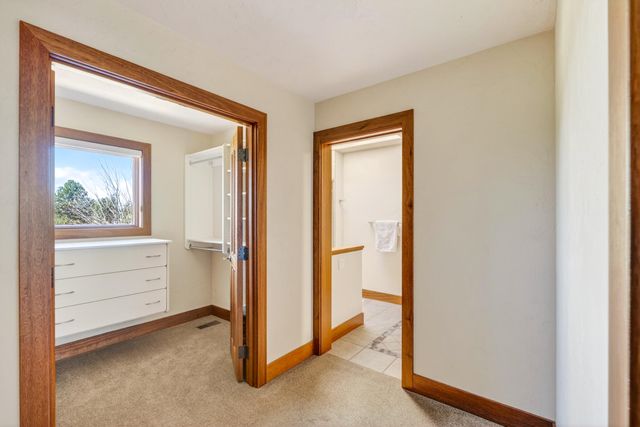 60350 Arnold Market Road, Bend, OR 97702
