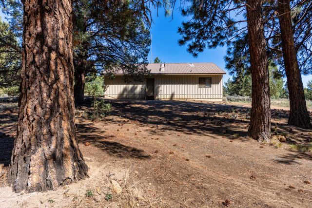 60350 Arnold Market Road, Bend, OR 97702