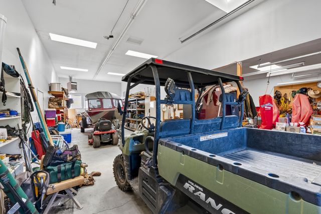 60350 Arnold Market Road, Bend, OR 97702