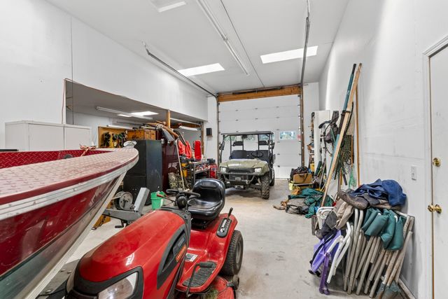 60350 Arnold Market Road, Bend, OR 97702