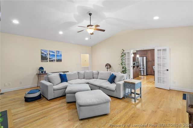 417 Foxwood Drive, Hope Mills, NC 28348