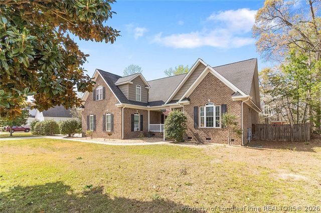 417 Foxwood Drive, Hope Mills, NC 28348