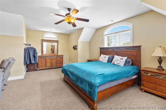 417 Foxwood Drive, Hope Mills, NC 28348