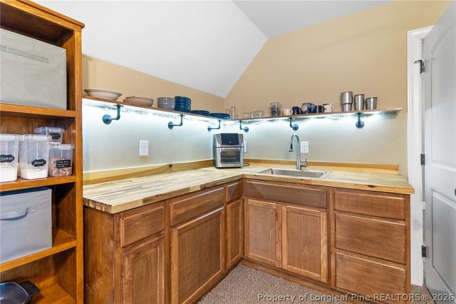 417 Foxwood Drive, Hope Mills, NC 28348