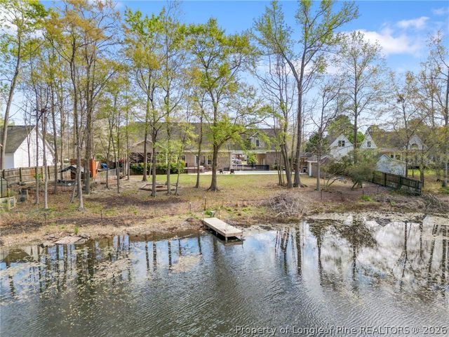 417 Foxwood Drive, Hope Mills, NC 28348