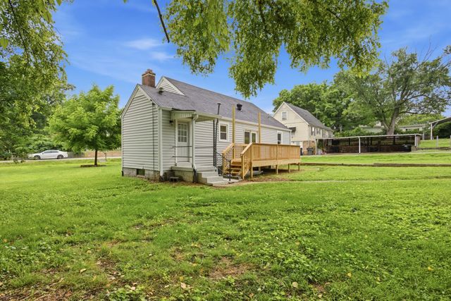 406 Pickens Ln, Columbia, TN 38401