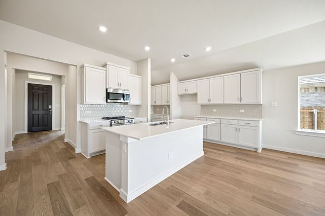 1537 Oakdale Drive, Kaufman, TX 75142