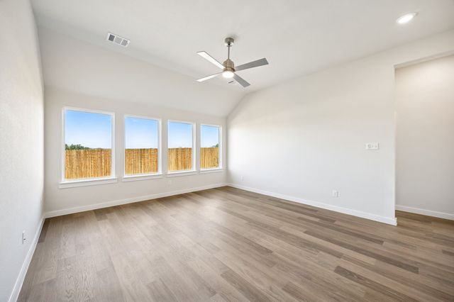 1537 Oakdale Drive, Kaufman, TX 75142