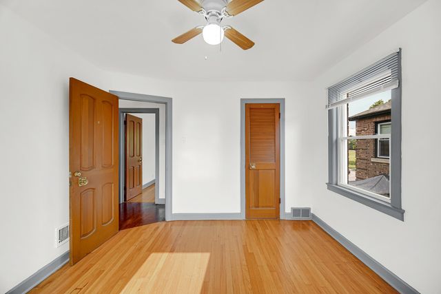 1819 N Mcvicker Avenue, Chicago, IL 60639