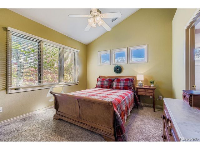 9410 S Silent Hills Dr, Lone Tree, CO 80124