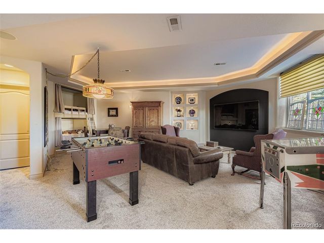 9410 S Silent Hills Dr, Lone Tree, CO 80124