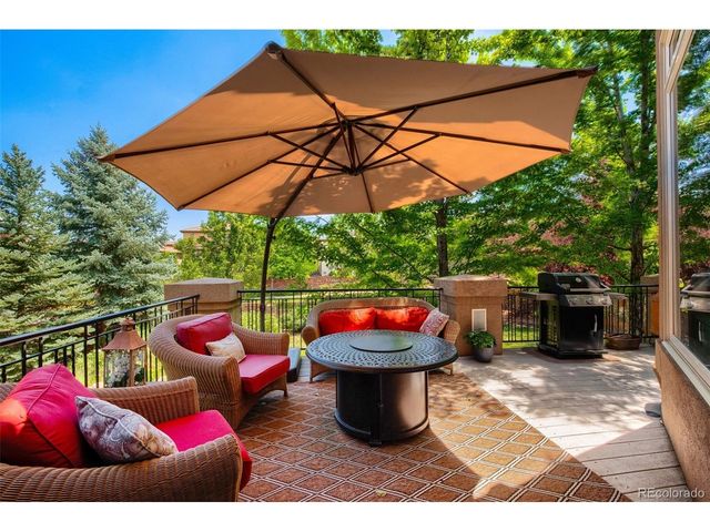 9410 S Silent Hills Dr, Lone Tree, CO 80124