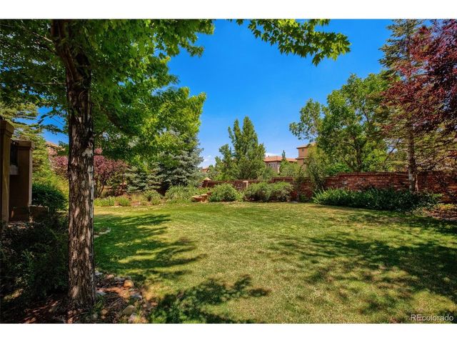 9410 S Silent Hills Dr, Lone Tree, CO 80124
