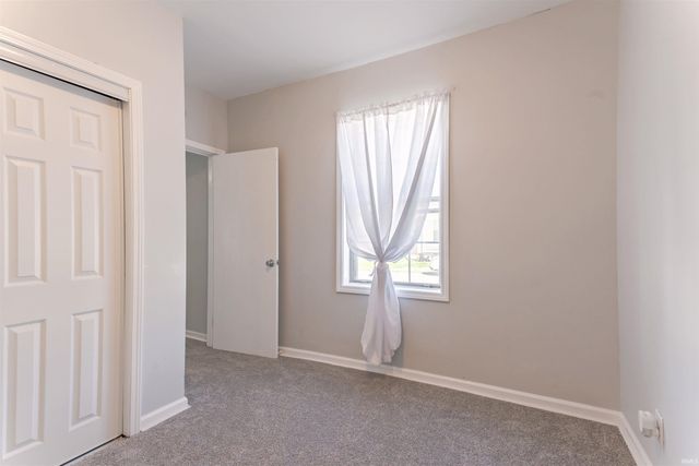 3016 Hartmetz Avenue, Evansville, IN 47712