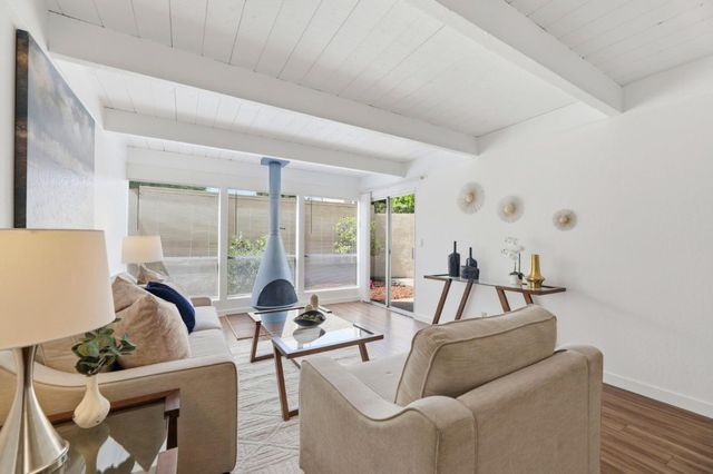 518 N Castlerock Terrace, Sunnyvale, CA 94087