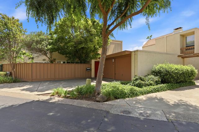 518 N Castlerock Terrace, Sunnyvale, CA 94087