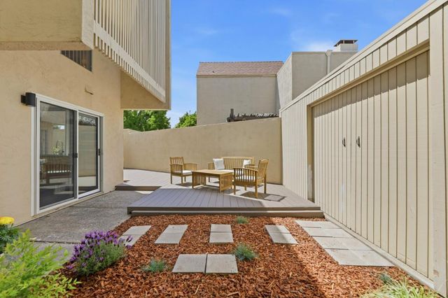 518 N Castlerock Terrace, Sunnyvale, CA 94087