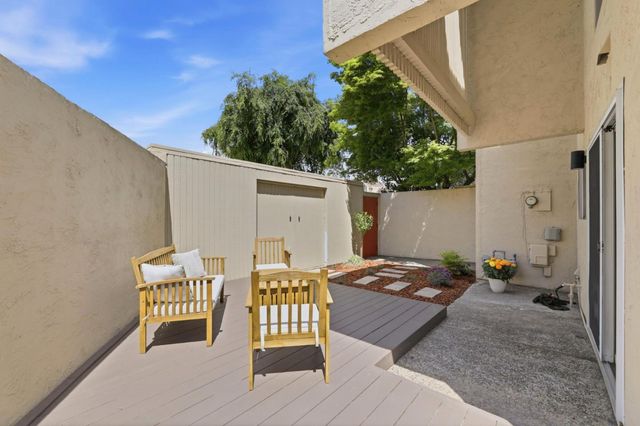 518 N Castlerock Terrace, Sunnyvale, CA 94087