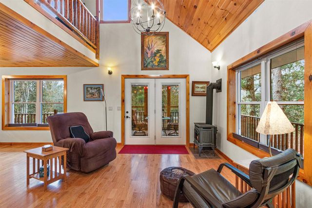 8840 SPRING LAKE ROAD, Amherst, WI 54406