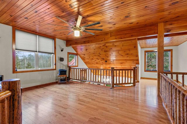 8840 SPRING LAKE ROAD, Amherst, WI 54406