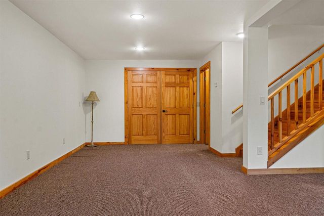 8840 SPRING LAKE ROAD, Amherst, WI 54406