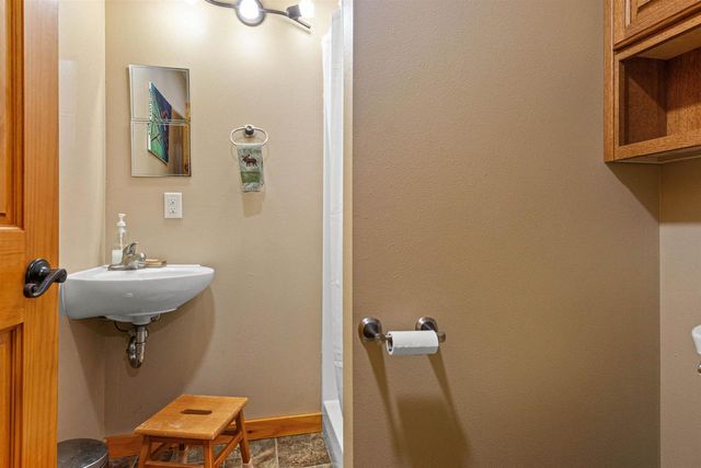 8840 SPRING LAKE ROAD, Amherst, WI 54406