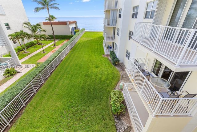 3540 S Ocean Blvd 104, South Palm Beach, FL 33480