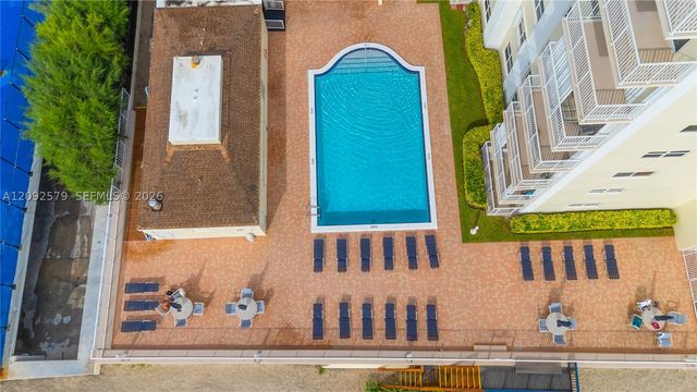 3540 S Ocean Blvd 104, South Palm Beach, FL 33480