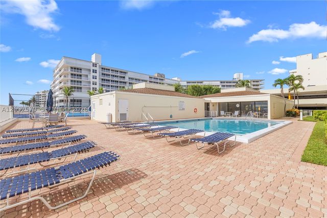 3540 S Ocean Blvd 104, South Palm Beach, FL 33480