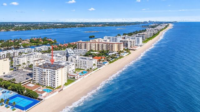 3540 S Ocean Blvd 104, South Palm Beach, FL 33480