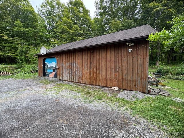 1466 Erie Street, Darien, NY 14040