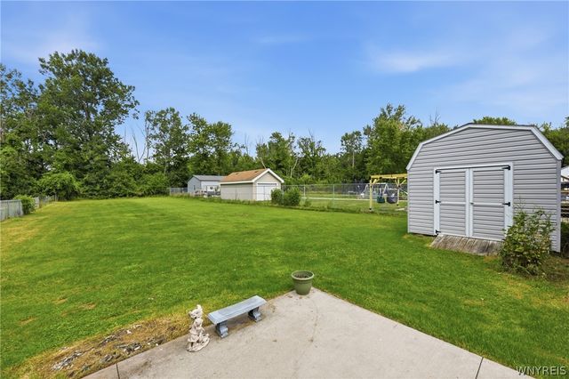 500 East Stenzil Street, North Tonawanda, NY 14120