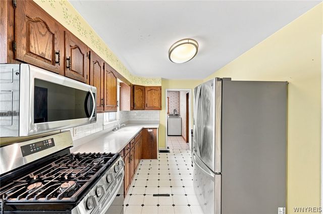 500 East Stenzil Street, North Tonawanda, NY 14120