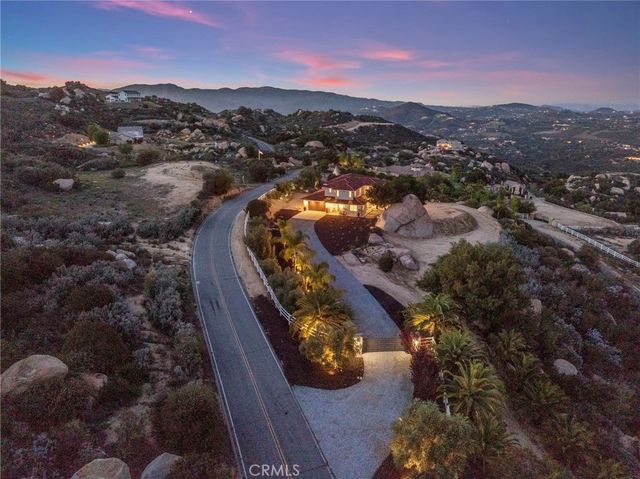 41950 Hacienda Dr, Murrieta, CA 92562