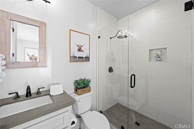 41950 Hacienda Dr, Murrieta, CA 92562