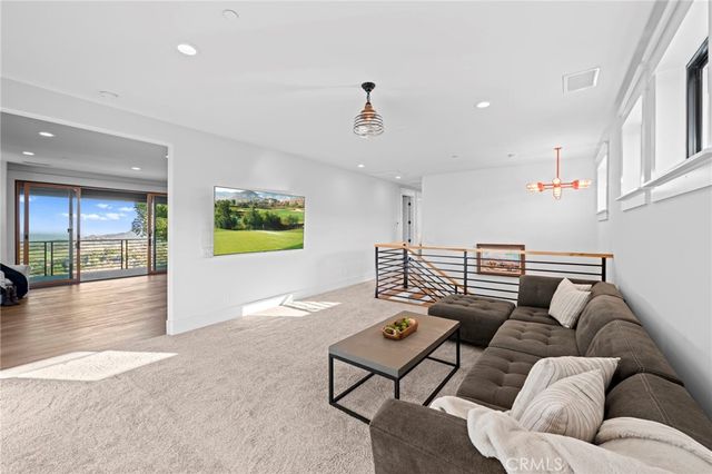 41950 Hacienda Dr, Murrieta, CA 92562