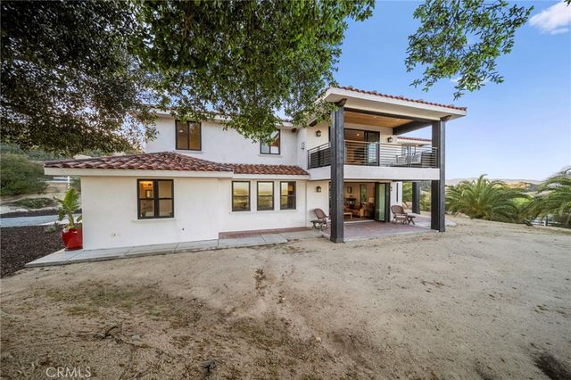 41950 Hacienda Dr, Murrieta, CA 92562