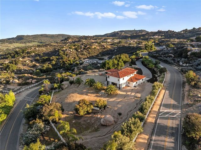 41950 Hacienda Dr, Murrieta, CA 92562