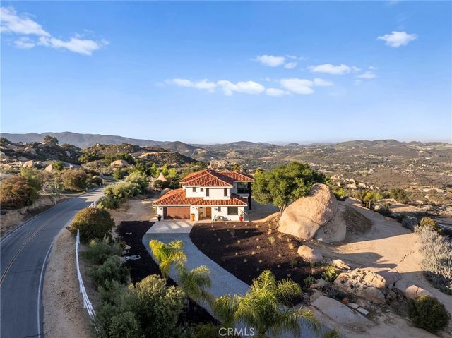 41950 Hacienda Dr, Murrieta, CA 92562