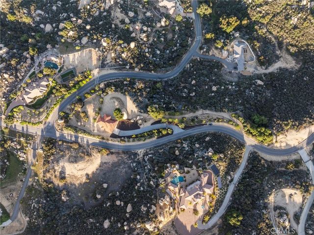 41950 Hacienda Dr, Murrieta, CA 92562