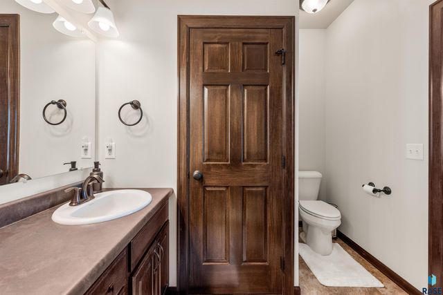 9052 W Wisdom Pl Place, Sioux Falls, SD 57106