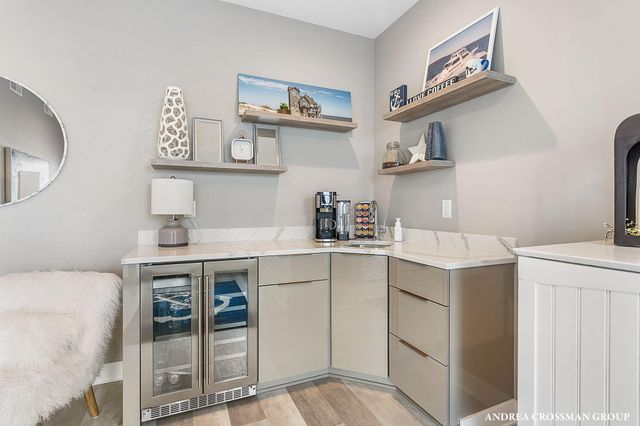 78 Esplanade Place, South Haven City, MI 49090