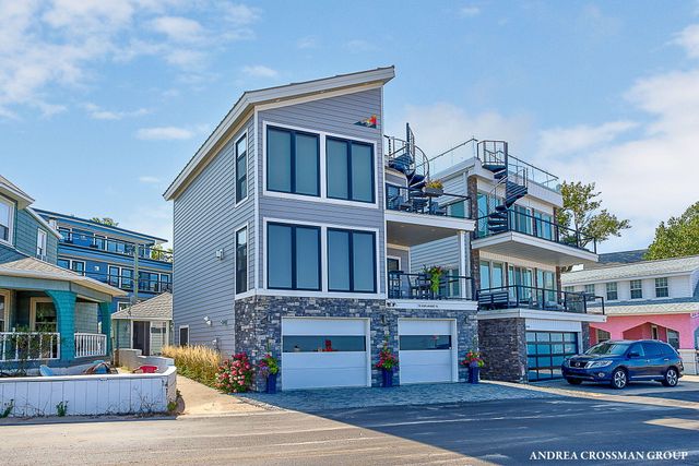 78 Esplanade Place, South Haven City, MI 49090