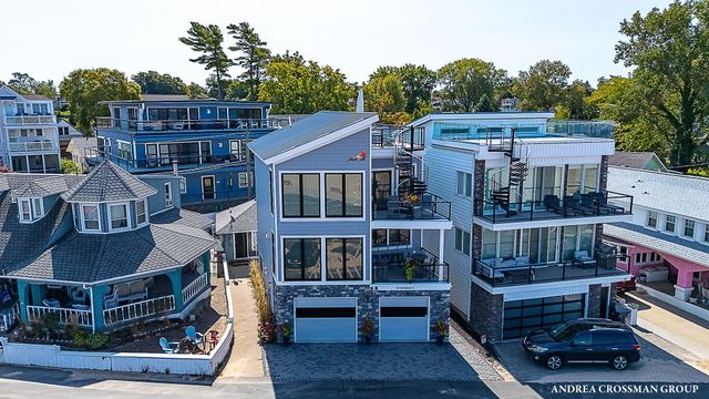 78 Esplanade Place, South Haven City, MI 49090